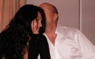 Emma Heming celebra 18 años de amor con Bruce Willis con nostálgica fotografía