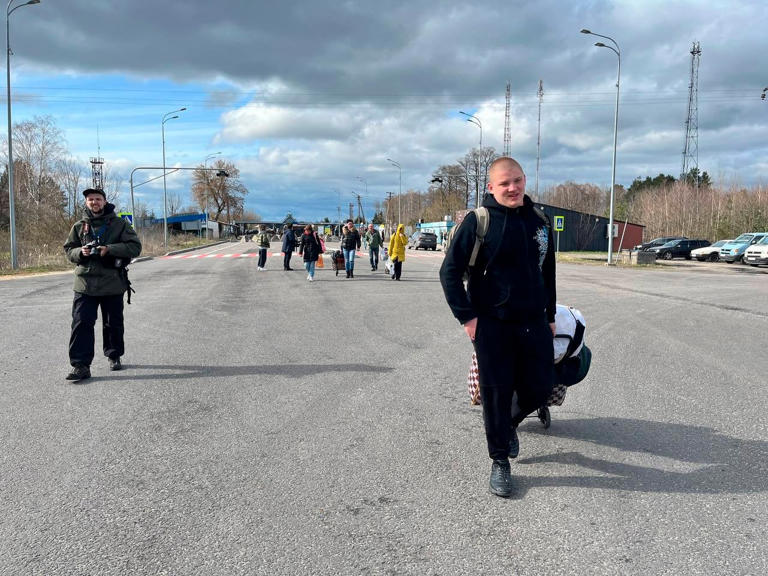 Ucrania ordena evacuar a 3 mil niños y sus padres de Zaporiyia y Dnipró