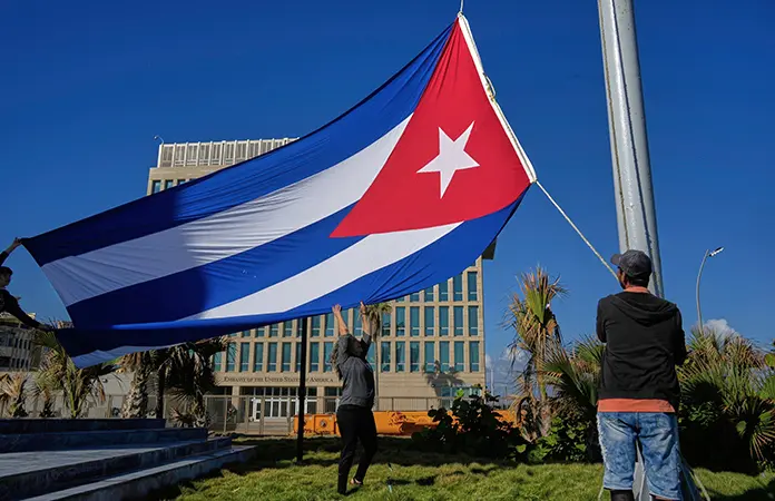 Se prepara Cuba para defenderse de EU