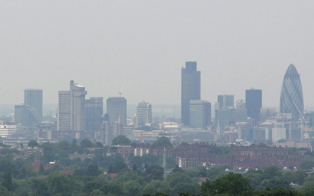 Podría contaminación atmosférica aumentar el riesgo de padecer ELA