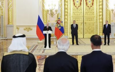 Aboga Putin por lograr “cuanto antes” un arreglo pacífico en Ucrania