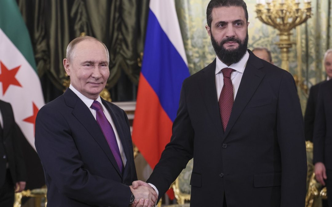Asegura Putin a Al Sharaa que Rusia está dispuesta a participar en reconstrucción de Siria