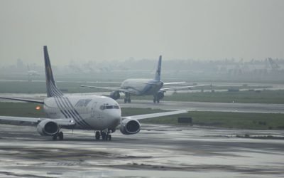 Suspende AICM despegues y aterrizajes a causa de la neblina