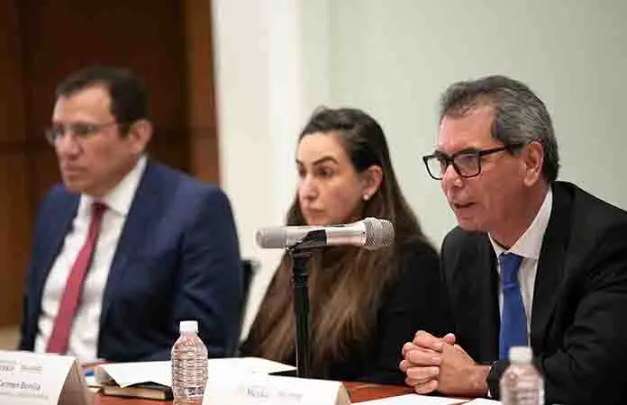 Aumenta la deuda a 53.6% del PIB