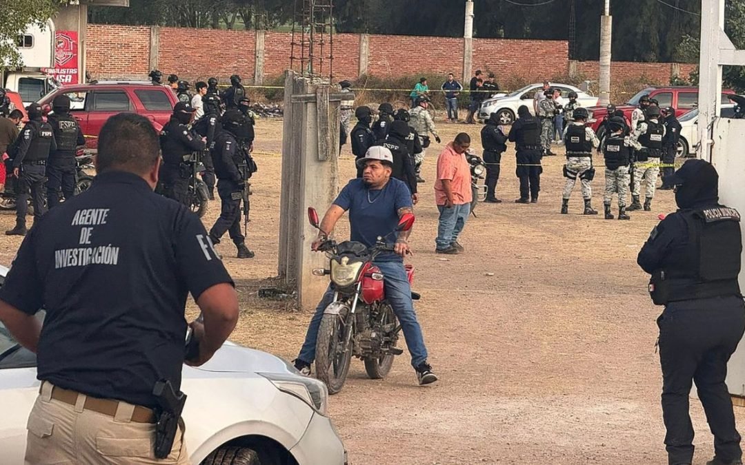 Reportan detención de dos personas por masacre en Salamanca