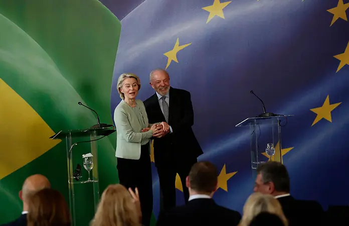 Celebran Mercosur-UE histórico acuerdo