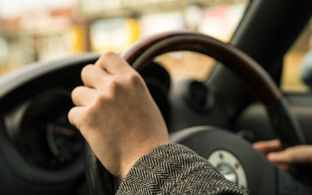 Exclusión económica y violencia, la realidad de las conductoras de plataformas en México