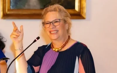 Se despide Josefa González-Blanco de la embajada de México en Reino Unido y felicita a Gertz Manero