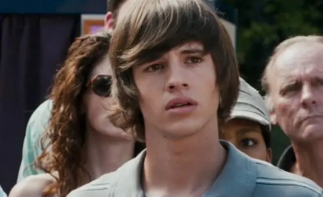 Acusan de pornografía infantil al actor Matt Prokop