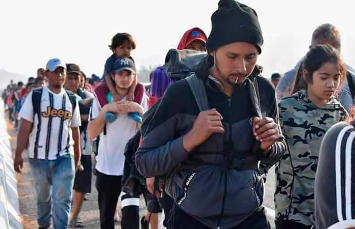 Nos sentimos solos y a la deriva: mexicanos en EU