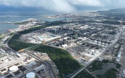 Pemex controla conato de incendio en refinería de Dos Bocas