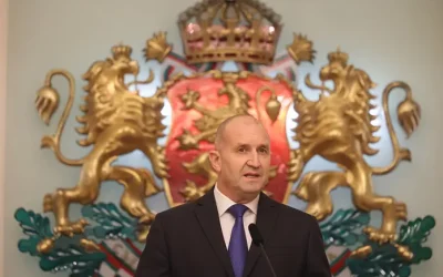 Renuncia presidente Radev, de Bulgaria