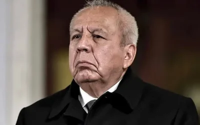 Critican designación de Francisco Garduño en la SEP