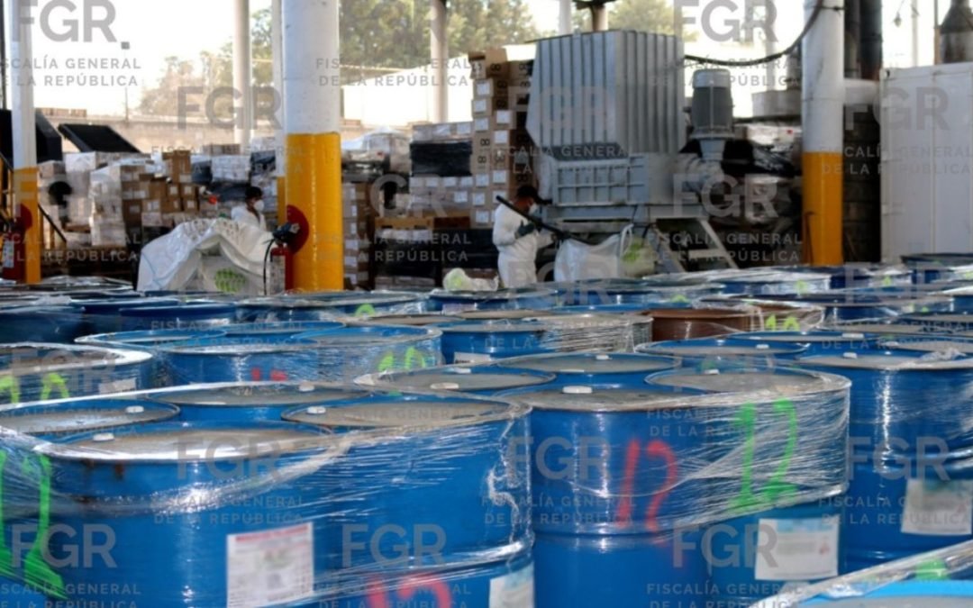 Autoridades destruyen más de 100 toneladas de sustancias y precursores químicos