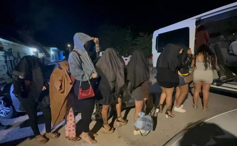 Rescatan a 17 víctimas de trata en bar de Felipe Carrillo Puerto, Q. Roo