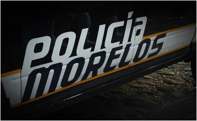 Cae sujeto con vehículo pesado que transportaba un ultraligero desarmado en Morelos
