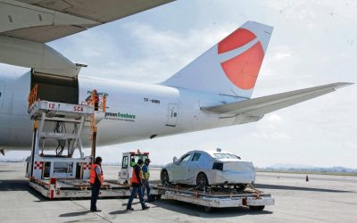 Cae carga aérea en 2025 por débil exportación