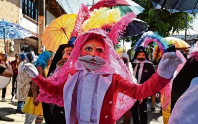 Iztapalapa firma carta compromiso con representantes de festividades barriales