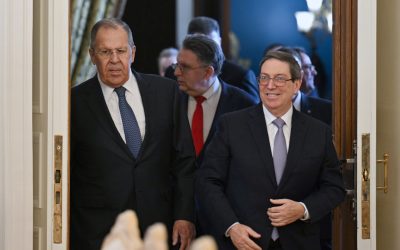 Llaman Lavrov y el canciller cubano a EUA al diálogo y a renunciar al bloqueo naval
