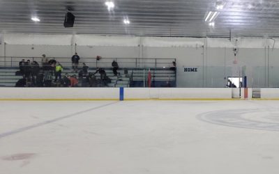 Tiroteo en un partido de hockey en EUA deja 3 muertos, entre ellos el agresor