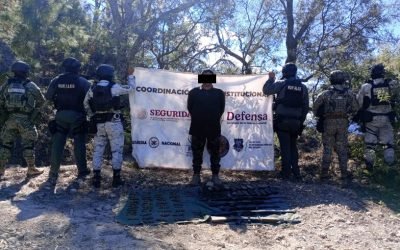 Capturan las Fuerzas Federales a un sujeto con varias armas y 600 balas en Moris, Chih.