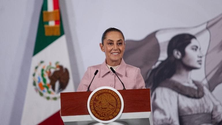 Anuncia Sheinbaum continuidad de ayuda a Cuba y condena bloqueo petrolero