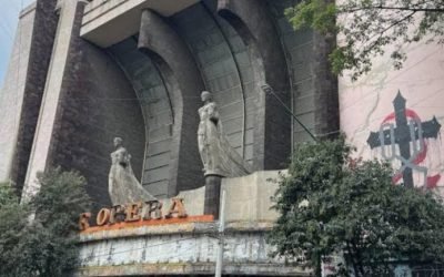 Hallan a una mujer sin vida con signos de violencia dentro del Cine Ópera