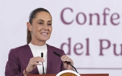 Insta Sheinbaum a EUA a “explicar” causas del confuso cierre del espacio aéreo en El Paso