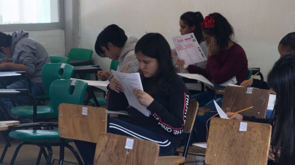 La Presidenta propone reducir materias en el sistema del bachillerato nacional