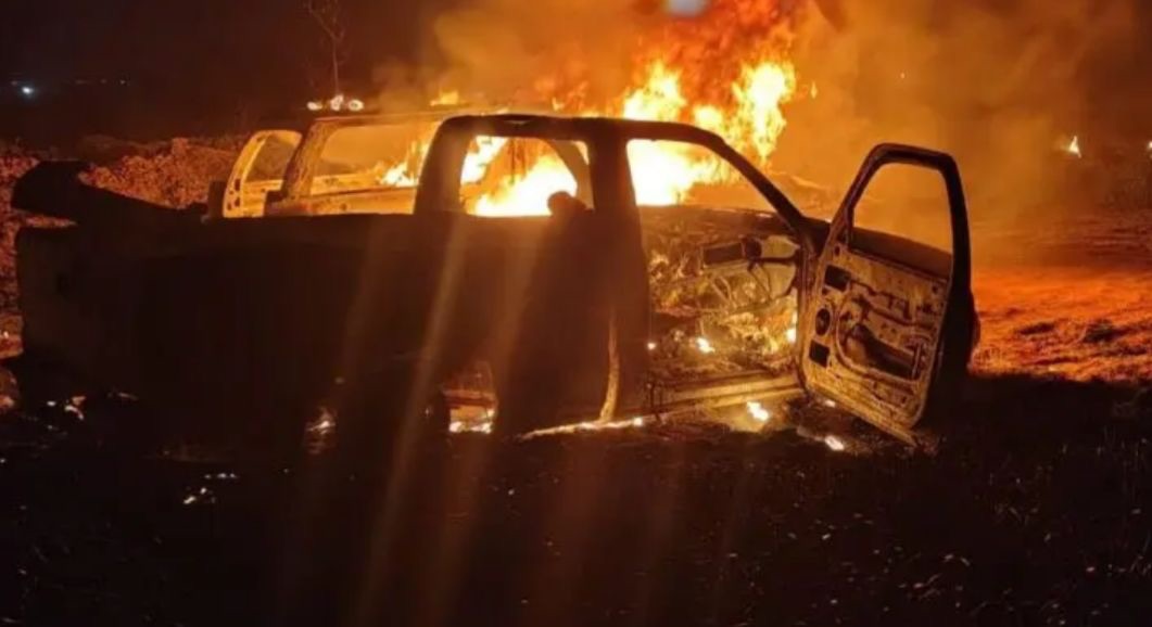 Explotan dos camionetas huachicoleras en Tlahuelilpan, Hidalgo