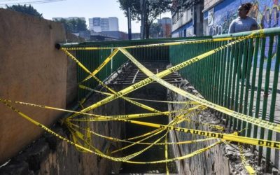 Resisten comerciantes al desalojo de pasos a desnivel en Calzada de Tlalpan