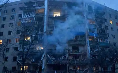 Rusia usa táctica de guerra híbrida