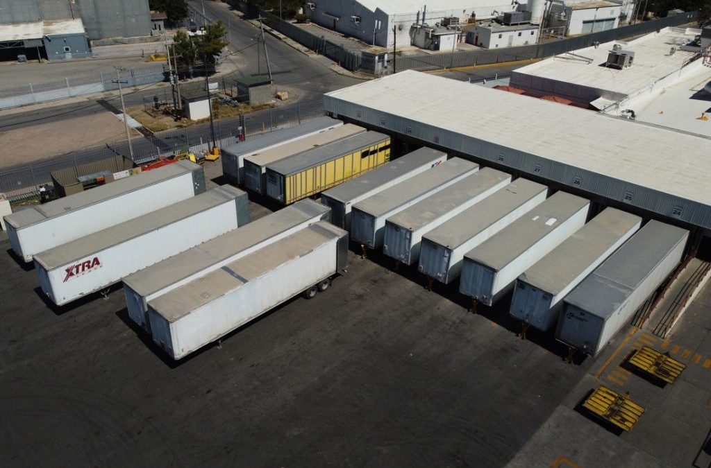 Cayó producción industrial un 1.1% interanual en enero de 2026