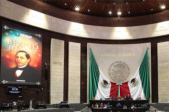 Conmemoró la C. de Diputados el 220 aniversario del natalicio de Benito Juárez
