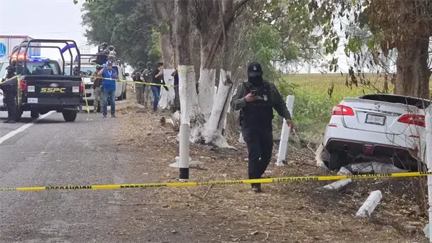Ataque armado en autopista deja dos muertos en Culiacán