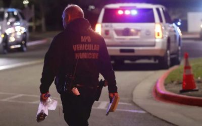 Reportan 2 muertos y 14 heridos en tiroteo en bar de Texas; FBI menciona que podría ser un “acto de terrorismo”