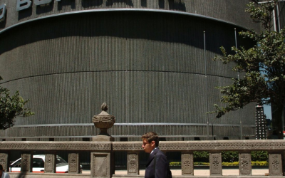 Gana la Bolsa Mexicana 0.83%, tras 2 cierres en rojo