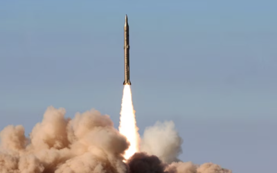 Irán usa misil balístico «Sejil» contra Israel por primera vez; ataca objetivos militares