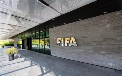 Aprueba FIFA obligación de mujeres en cuerpos técnicos femeniles