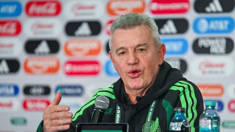 Aguirre monitorea recuperación de futbolistas clave para el Mundial