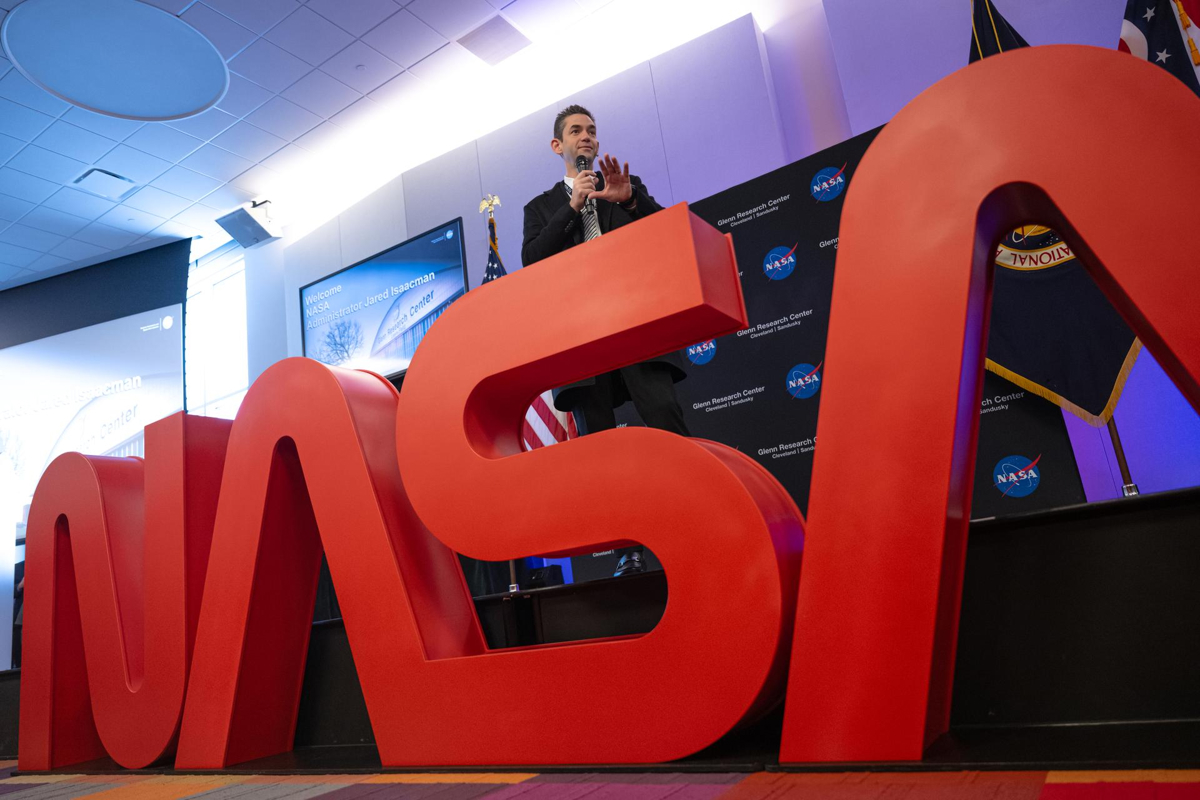 Anuncia NASA un ambicioso plan de 20 mmdd para regresar a la Luna en 2028