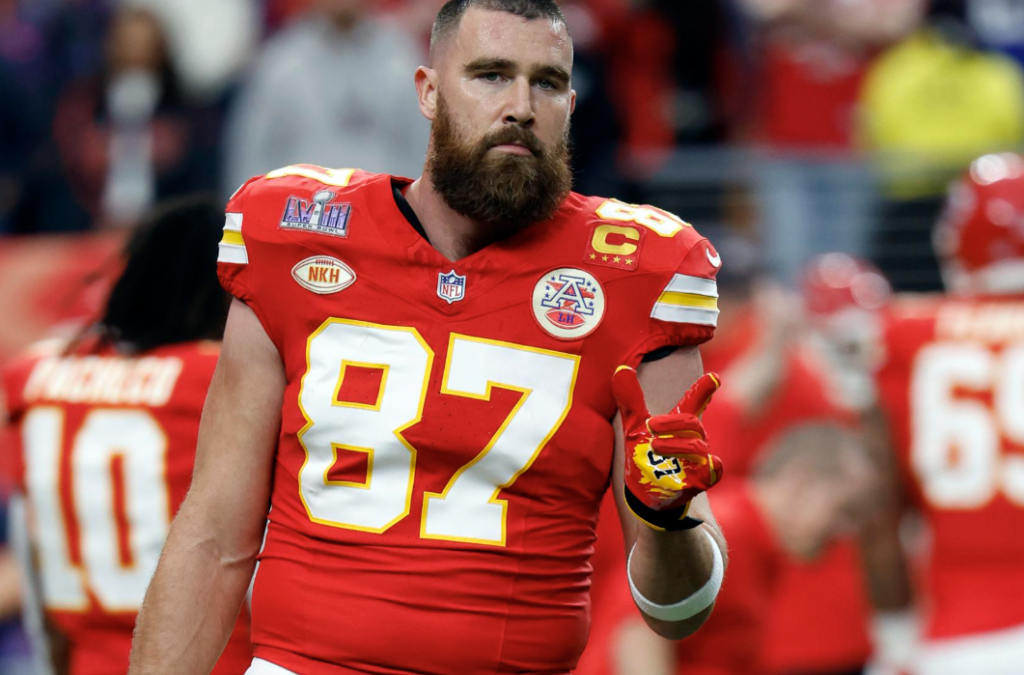 Renueva Travis Kelce por una temporada más con Kansas City