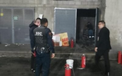 Sofocan incendio en Patio Santa Fe, en la alcaldía Álvaro Obregón