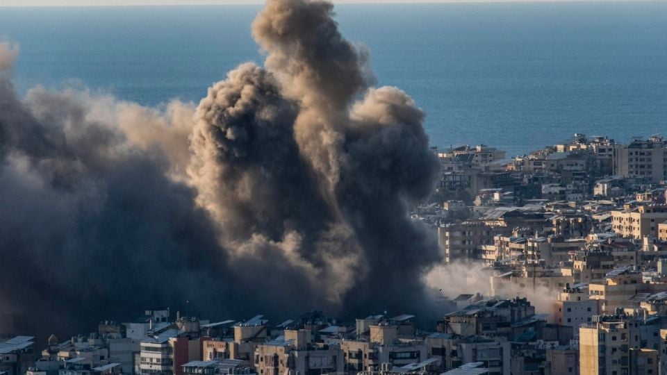 Irán ataca infraestructuras en Kuwait y Baréin