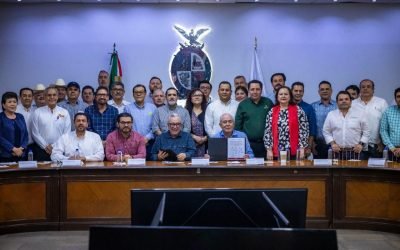 Firman acuerdo en Sinaloa para la venta anticipada de 2.86 millones de toneladas de maíz