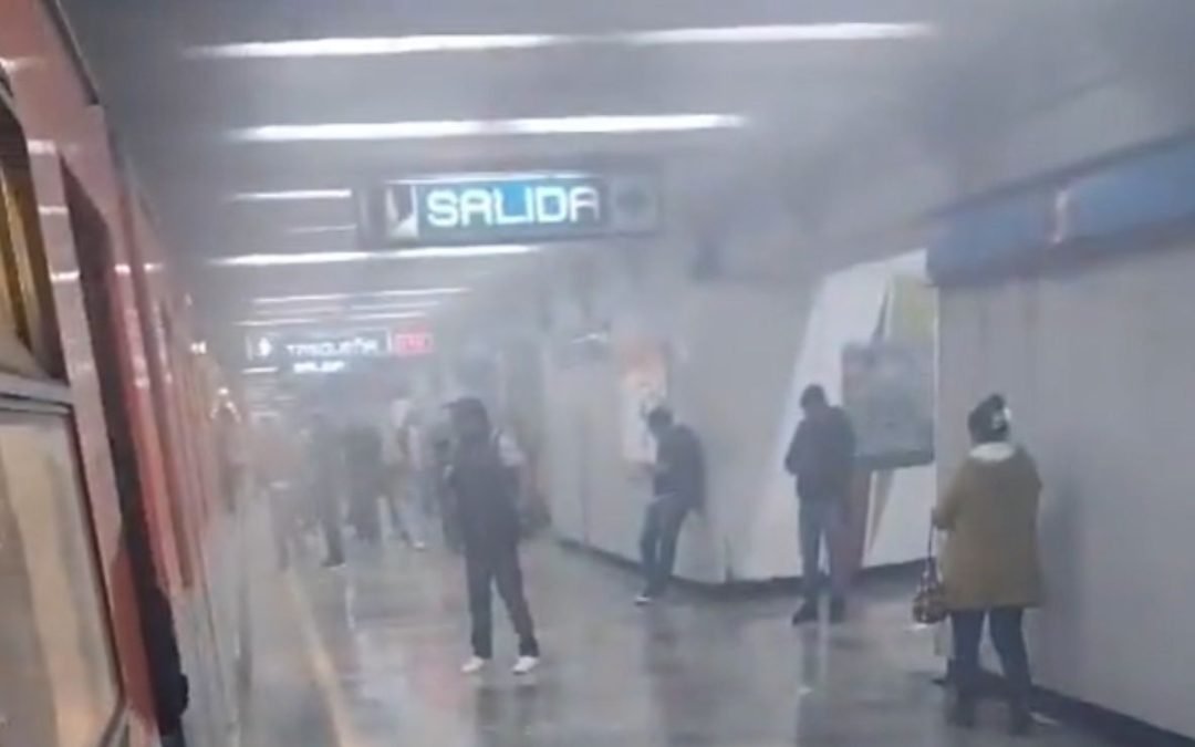 Convoy del Metro CDMX expide humo; estas son las líneas con retrasos