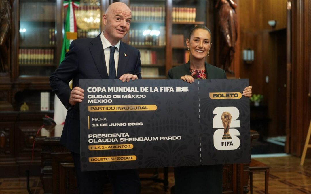 Lanza Sheinbaum concurso para que una mujer gane el boleto presidencial y represente a México en la inauguración del Mundial de Futbol 2026.