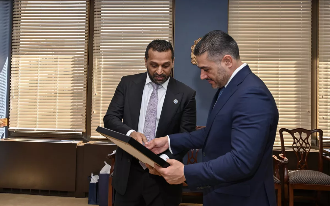 Harfuch se reúne con Kash Patel, director del FBI