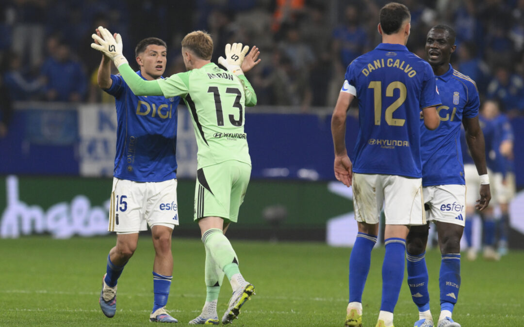 Empatan Real Oviedo y Villarreal tras polémico penal repetido