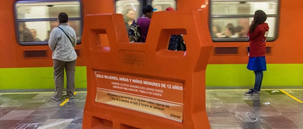 Detienen a presunto acosador en el Metro; habría tomado fotografías a menor en Zapata
